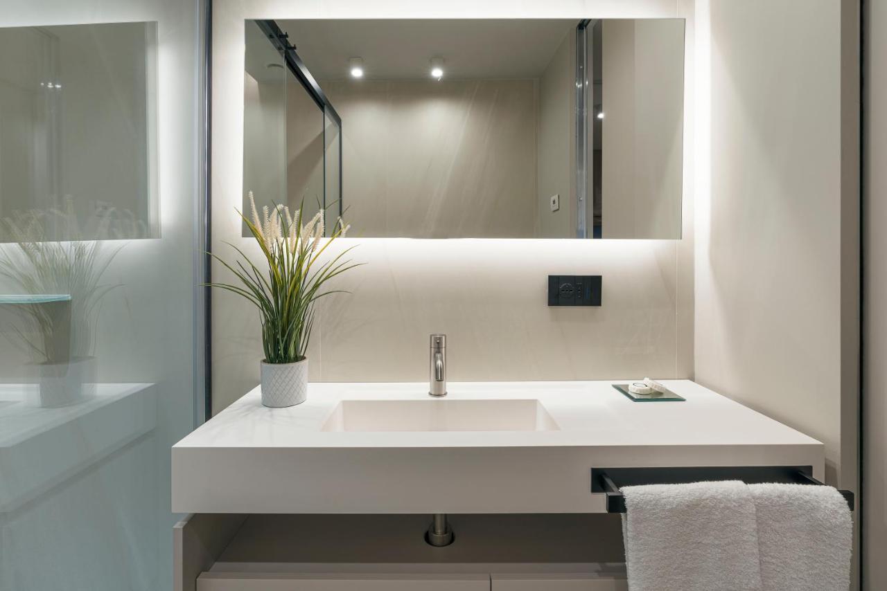 Aera Luxury Suites - 303 304 305 Catánia Buitenkant foto
