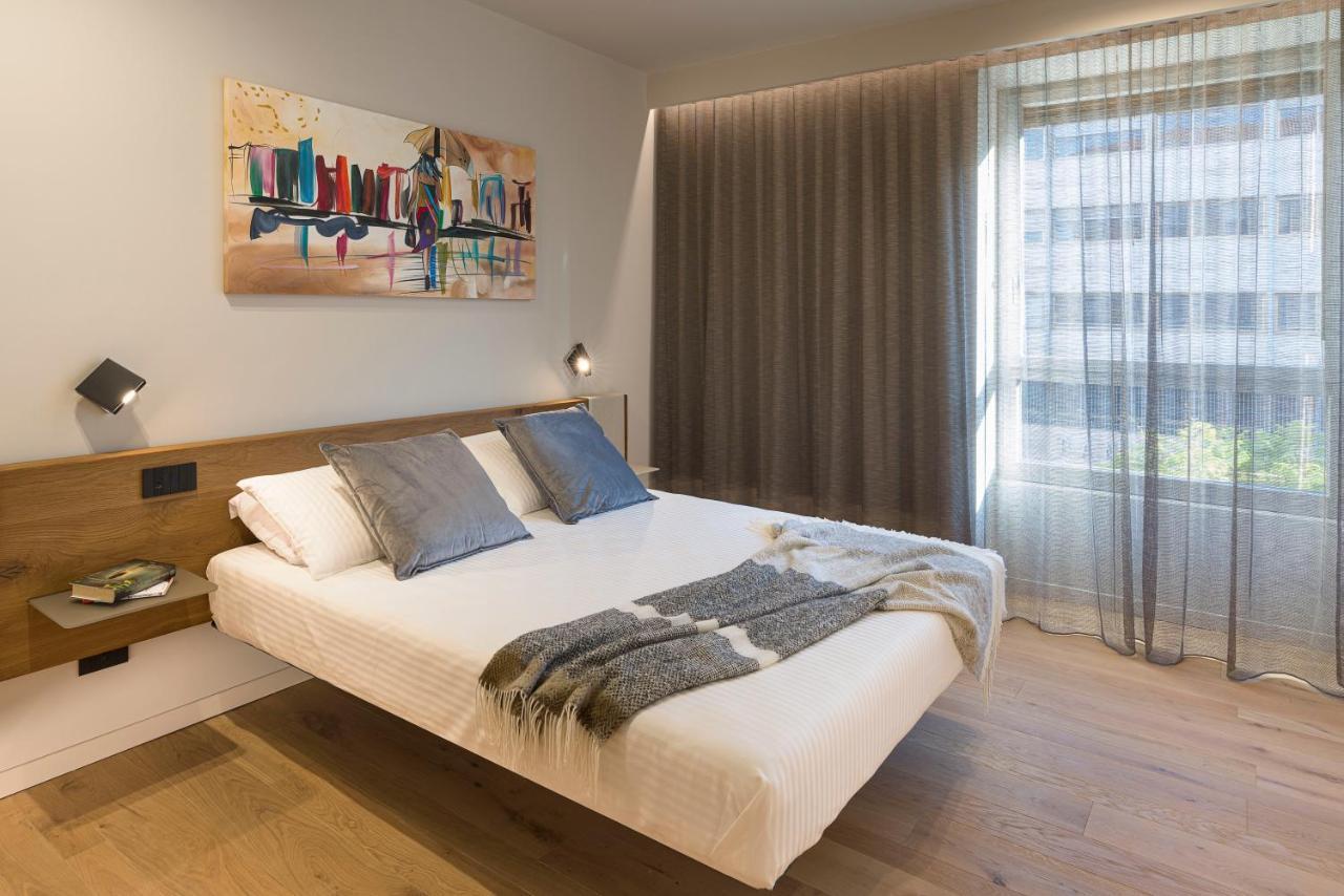 Aera Luxury Suites - 303 304 305 Catánia Buitenkant foto