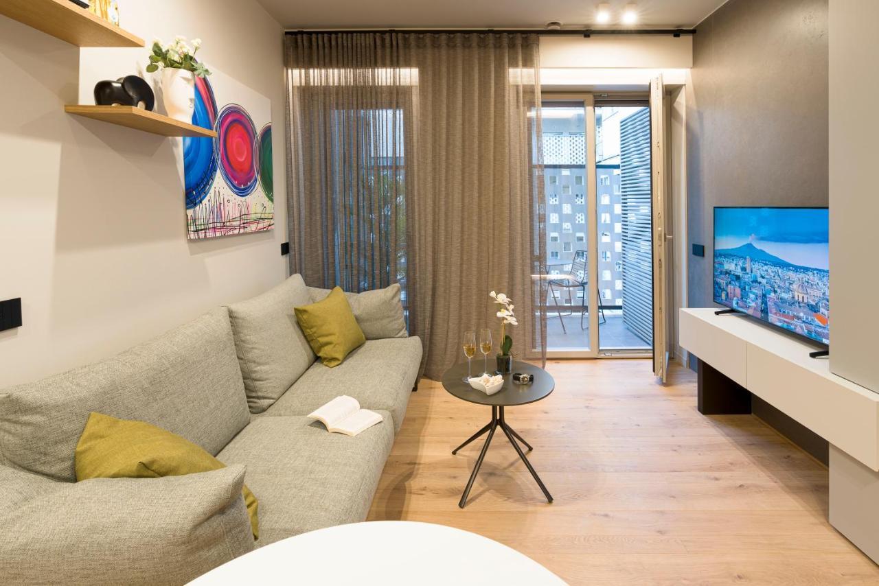 Aera Luxury Suites - 303 304 305 Catánia Buitenkant foto