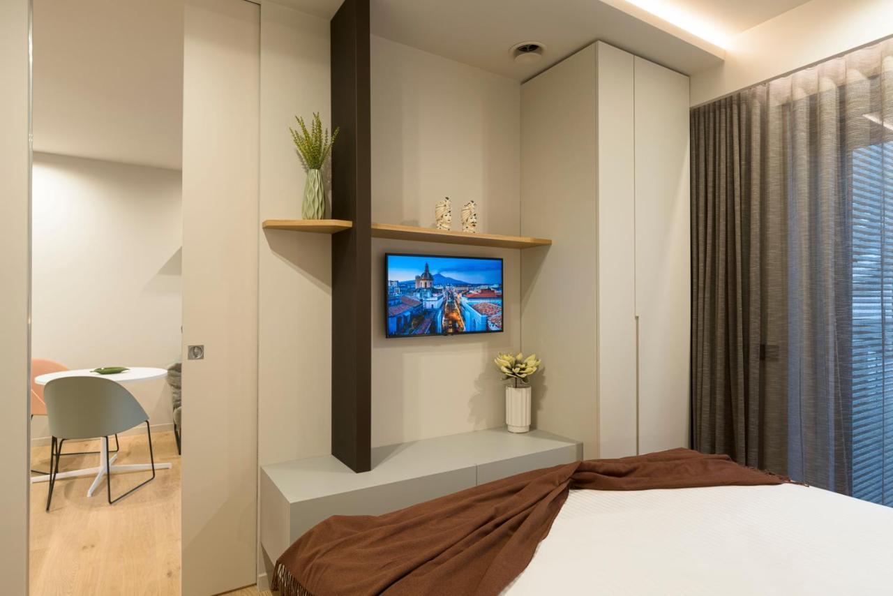 Aera Luxury Suites - 303 304 305 Catánia Buitenkant foto